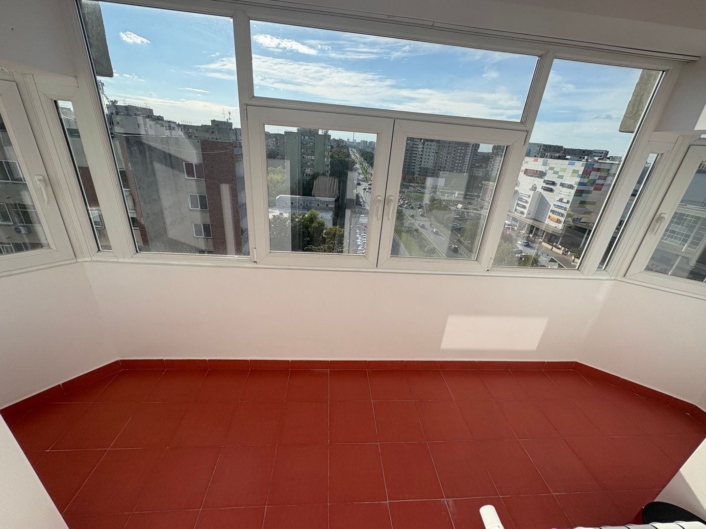 Apartament cu 3 camere - Centrală proprie- Drumul Taberei - Mall Plaza - Poză 19