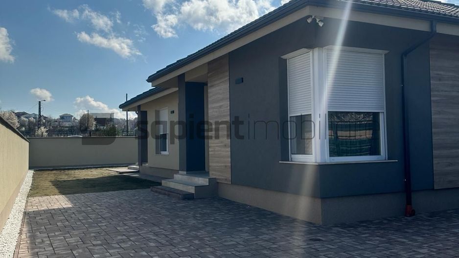 CASA NOUA DE VANZARE IN ORADEA - Poză 2
