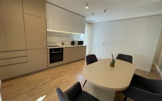 Apartament superb de locuit sau investitie in zona centrala cu 3 camere! - Poză 2