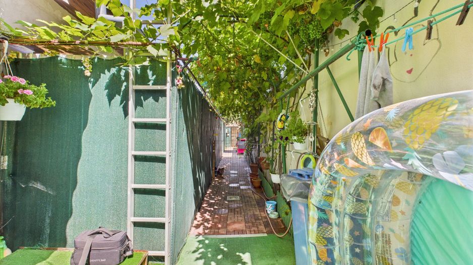 Casă cu 4 camere pe Bd. Laminorului – modernă și întreținută - Poză 23