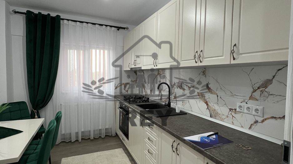 Apartament 2 camere decomandat,renovat integral, mobilier nou /pivniță - Poză 14