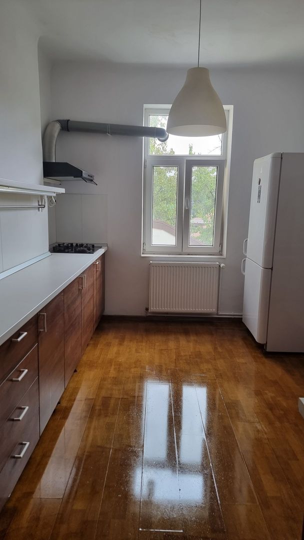 APARTAMENT SUPERB ZONA KOGALNICEANU - Poză 7