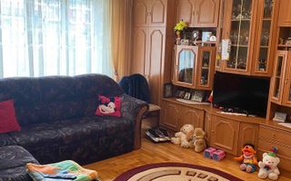 Casa , D+P+1, teren 300 mp, zona Imparat Traian,pret 150000 Euro - Poză 1