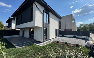 Individuala Mega 23 august, Toate Utilitatile, curte MARE - Poză 1