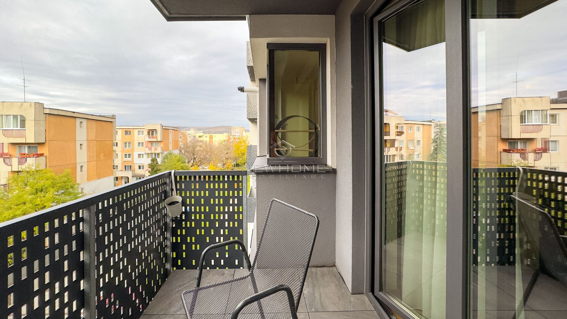 Apartament 2 camere decomandat, zona The Office - Poză 21