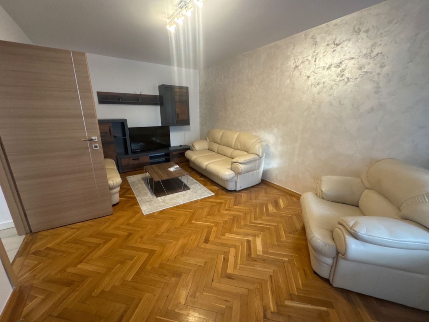 DOMENII - Herastrau | 2 camere 60mp mobilat modern - Poză 2
