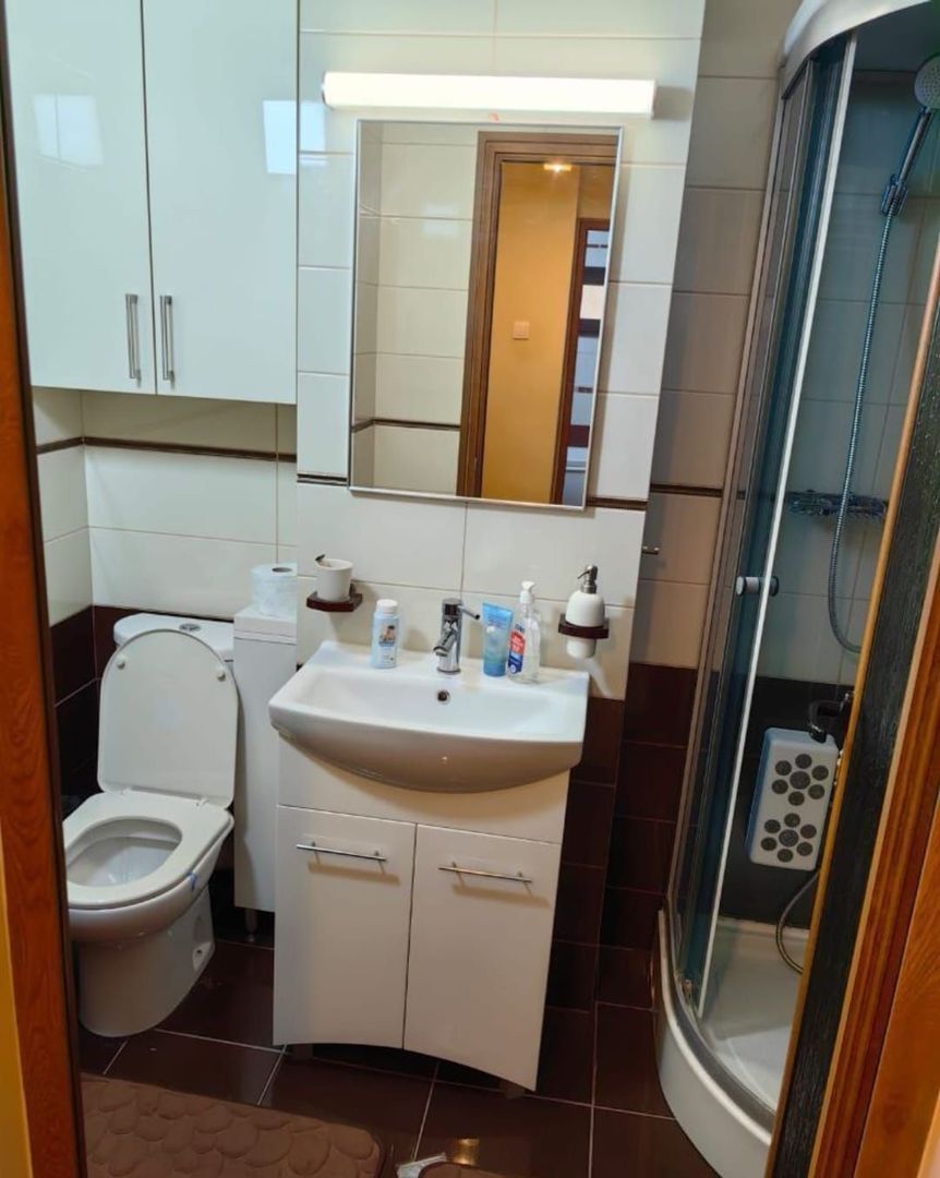 Apartament de vânzare - 4 camere, Strada Tecuci, Bloc Vega - Poză 10