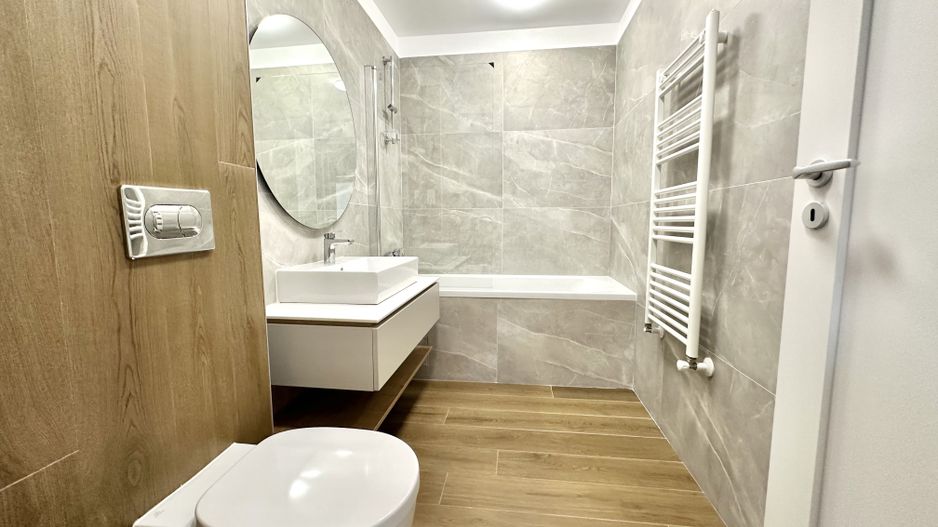 Apartament cu 3 camere decomandat de inchiriat, Urban Plaza - Poză 10