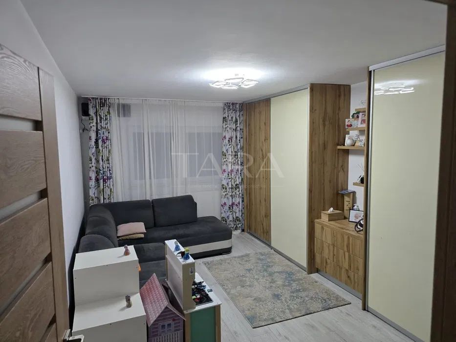 Apartament 2 camere decomandat, Între Lacuri, aproape de Iulius Mall. - Poză 1