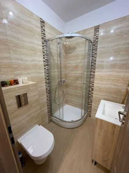 Prima închiriere, apart 3 camere decomandat, 2 băi, metrou Muncii - Poză 11