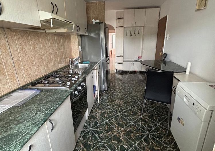 Apartament 4 camere, 75 mp, Mănăștur – zona Billa - Poză 1