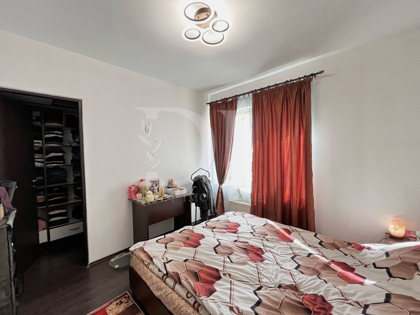 Apartament de 3 camere | de vanzare | Parcare inclusa - Poză 10