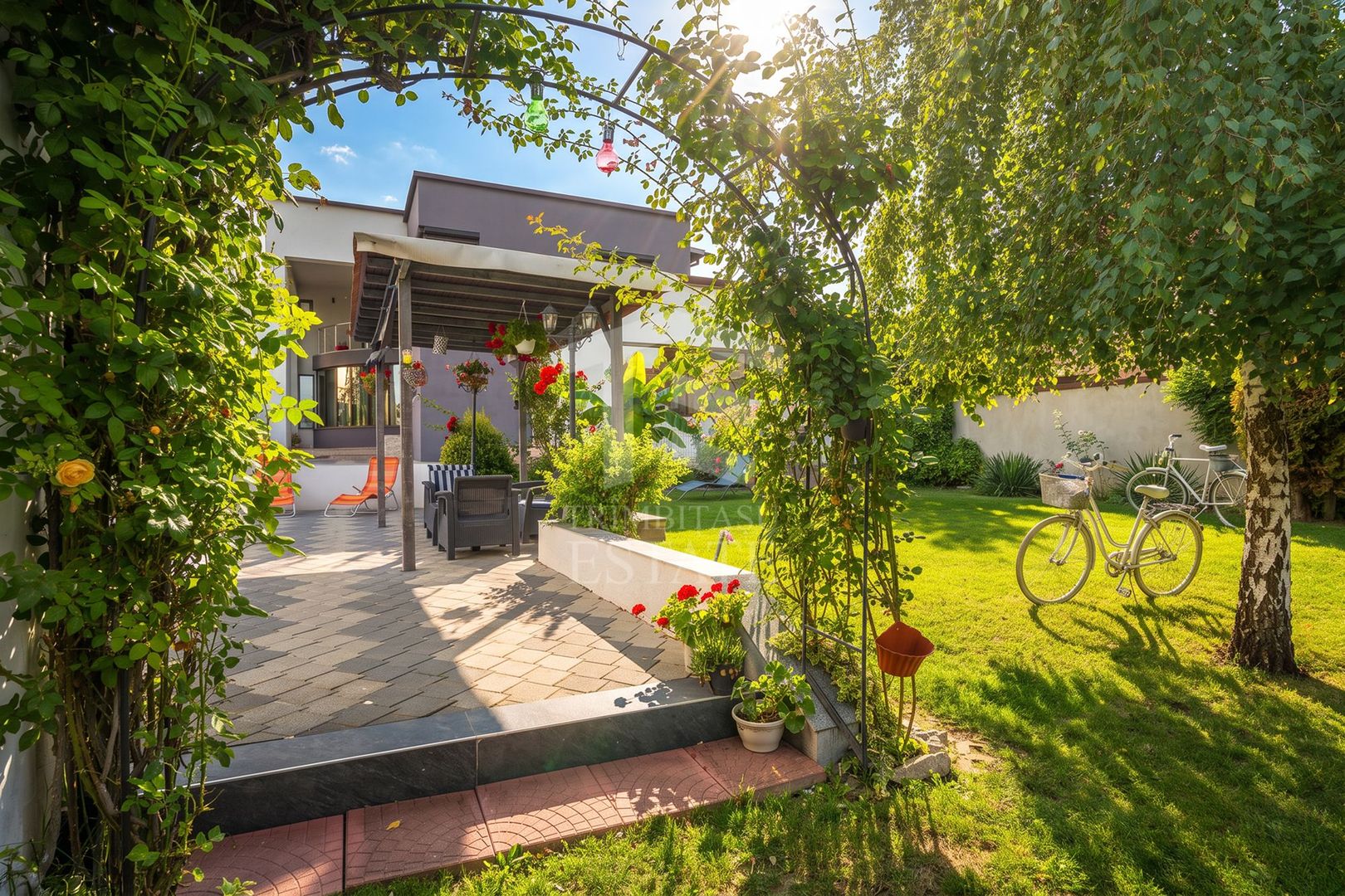 Vilă 342 mp cu piscină și 800 mp teren / 4 dormitoare / Pleașa - Poză 61
