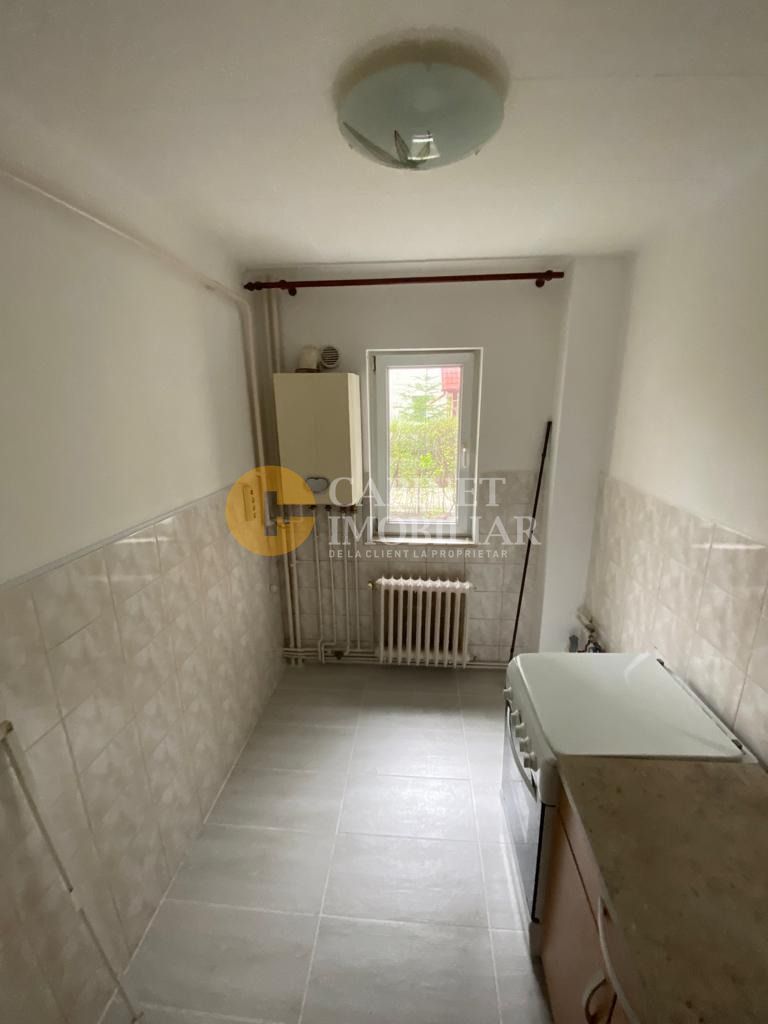 Apartament 2 camere,renovat, zona Dacia - Pasaj Octav Bancila - Poză 4