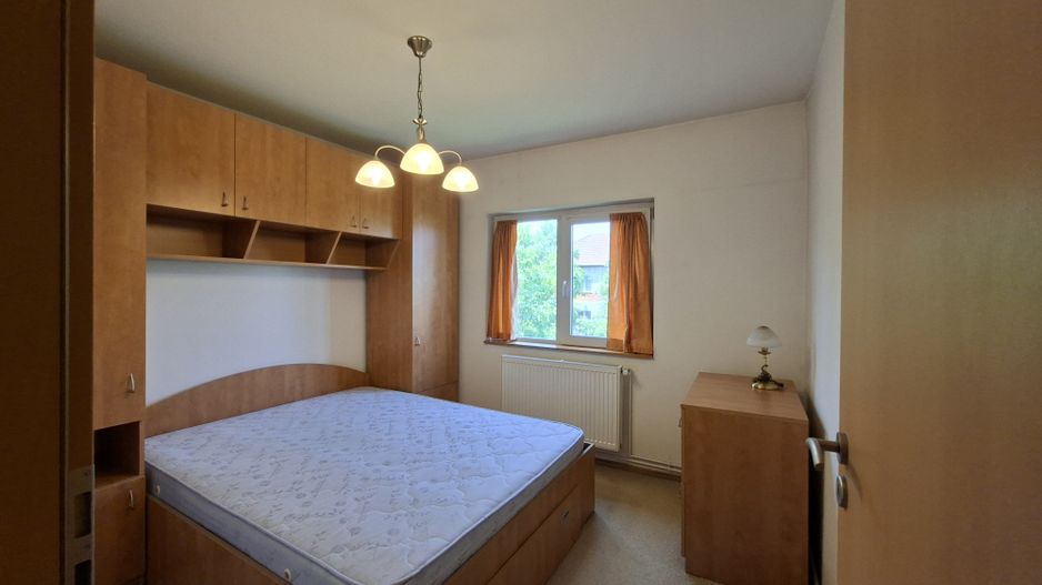 Apartament cu 3 camere,  decomandat,  5 minute de Iulius Mall,  garaj - Poză 1