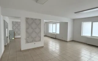Spațiu zona Mehala - Poză 12