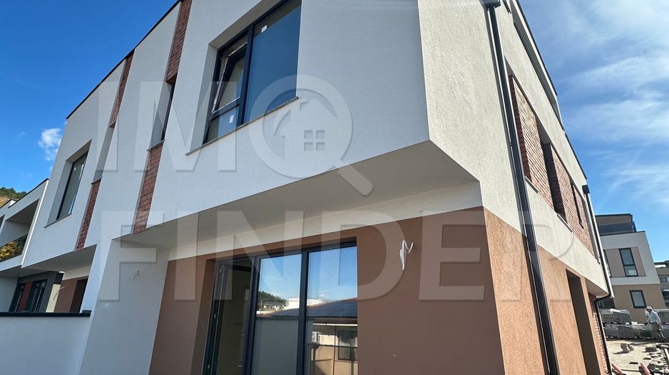 Casă în Florești, zona Vivo: 189 mp utili,  116 mp pe terase - Poză 3