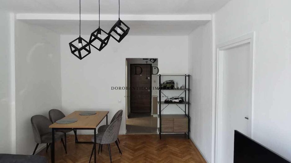 Apartament 2 camere de vânzare-etaj intermediar – zonă semicentrală - Poză 2
