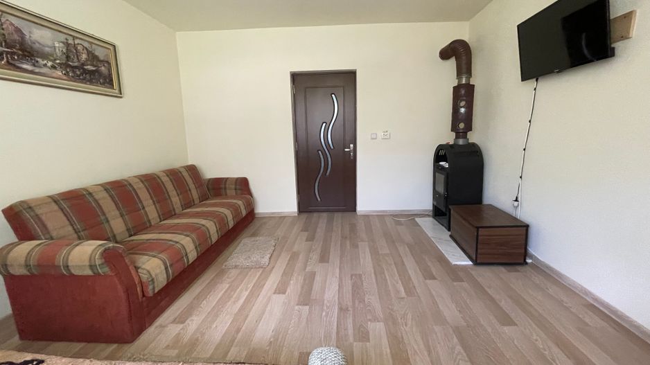 Casa in Comuna Geaca - Poză 9