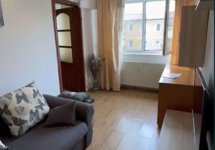 Apartament 2 camere – Zona Turist | Renovat, Mobilat, Utilat - Poză 2
