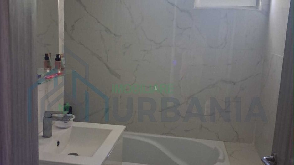 Apartament 3 camere decomandat, parter inalt, zona Mircea cel Bătrân, Iași – renovat - Poză 3