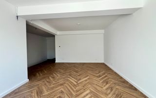 Vilă **6 camere  **451mp // Zona Iancu Nicolae - Poză 73