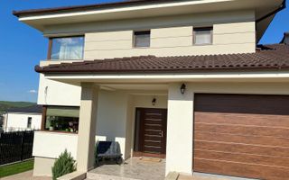 Casa ultrafinisata 199 mp utili garaj si teren 410 mp in Cisnadioara - Poză 3