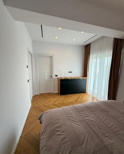 Apartament exclusivist 3 camere , zona Andrei Mureșanu - Poză 8