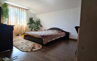 Casa spatioasa | 2 Terase | Balcon | 4 Dormitoare | Cabana | Gazon | - Poză 2