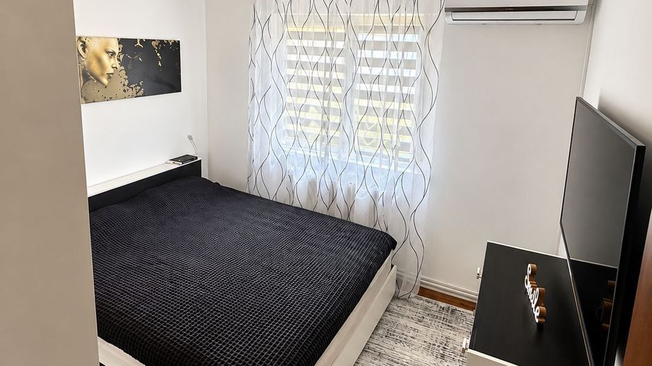 Dambovita | 3 camere | Decomandat | Centrala proprie | 2 bai | 2 balcoane - Poză 11