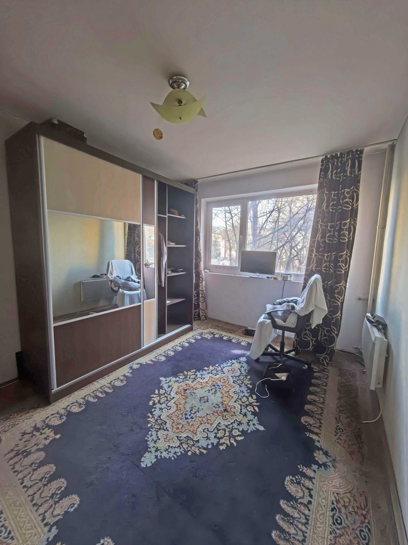 Apartament 2 camere. Zona Bdul Obregia. Etaj 1. - Poză 4