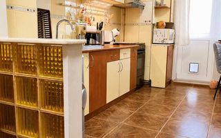 Apartament decomandat cu 2 camere și boxă – Mănăștur, zona Tasnad. - Poză 2