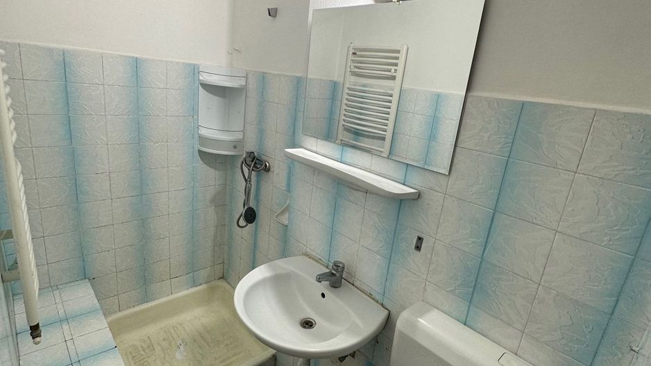 Apartament spatios 150 mp - Poză 17