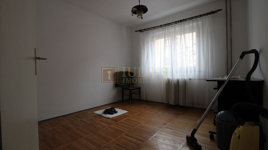 3camere, ideal pentru cei ce doresc sa renoveze de la zero un apartament. - Poză 16