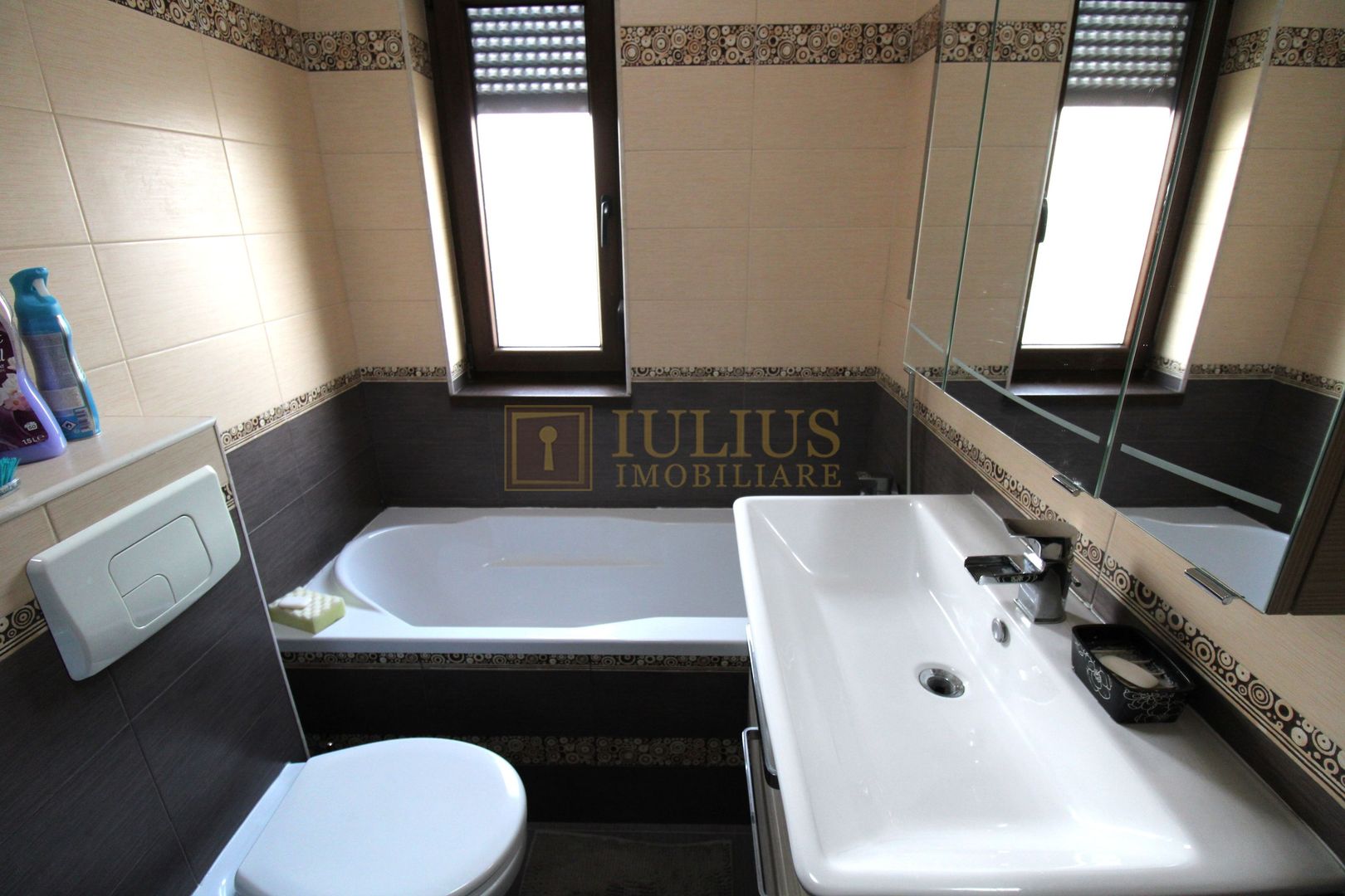 Stadion/Complex Studentesc;3 camere, 2 dormitoare egale, centrala proprie si AC. - Poză 21