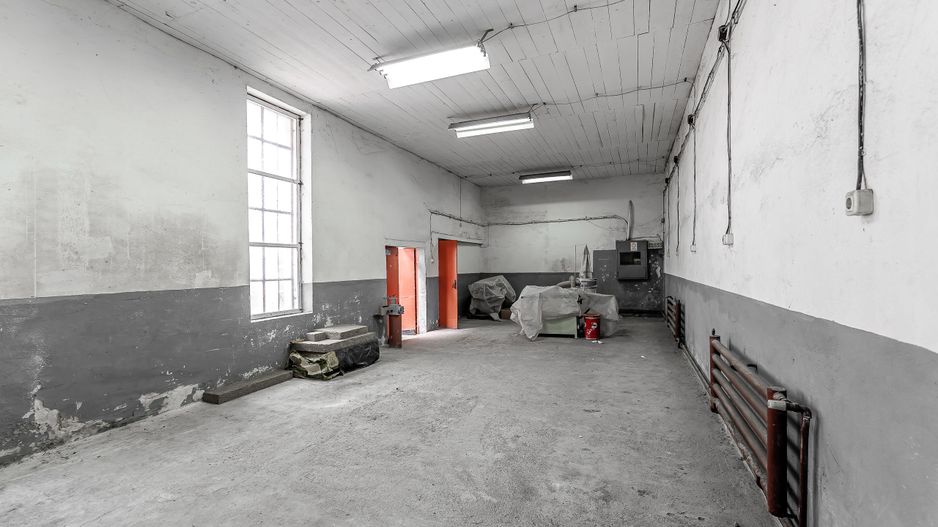 Hală în zonă centrală, zona Intim - Poză 5