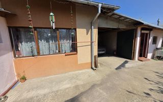 Casă 4 camere, 685 mp teren, renovată 2011 – Mănești, Zalhanaua - Poză 16