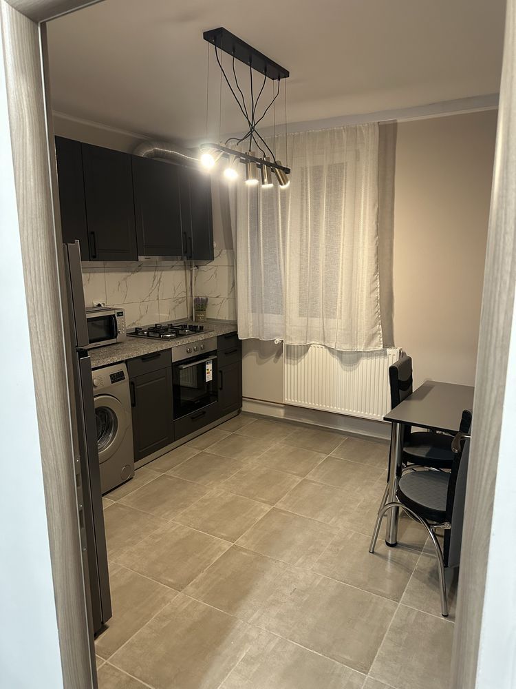 🏡 2 camere decomandat  etaj 2/4  | mobilat | Drumul Taberei - Poză 4
