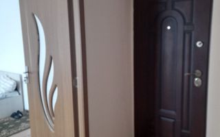 Inchiriez apartament 2 camete decomandat - Poză 7