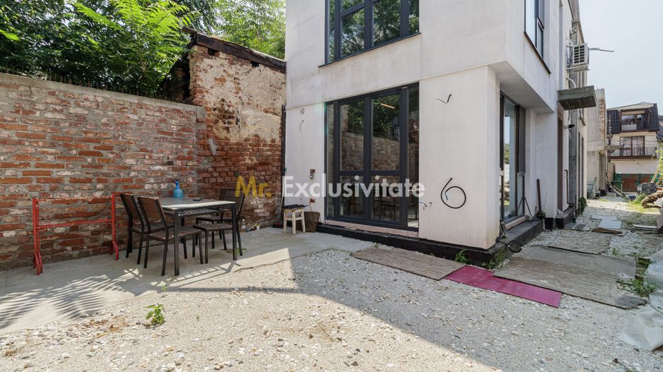 Casa noua aproape de Bd Unirii - Poză 1