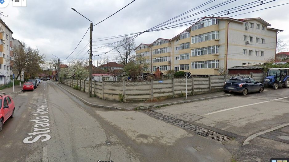 TEREN INTRAVILAN 618 mp, zona CARTIER; - Poză 1