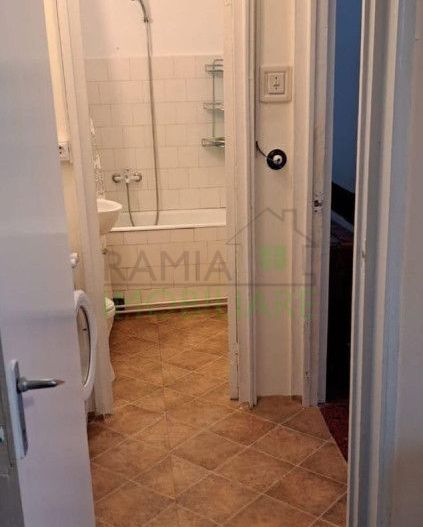 Apartament 3 camere de închiriat Gemenii - Poză 11