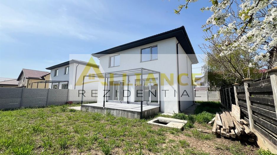 Vila Individuala - 5 camere-3 bai-Strada Miorita-500 M  de STV - Poză 8