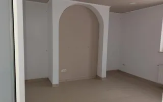 Spatiu de inchiriat central Baicoi - Poză 13