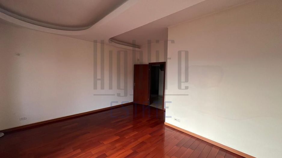 Confort și liniște aproape de școli - Casă privată, disponibilă! - Poză 6