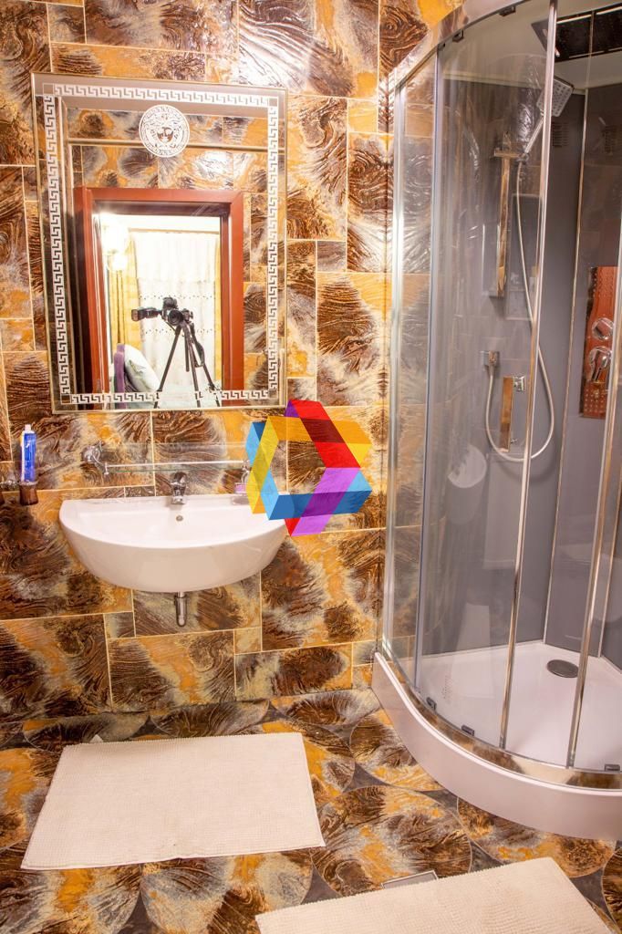 Conac cu piscina - 1810 mp - Poză 16