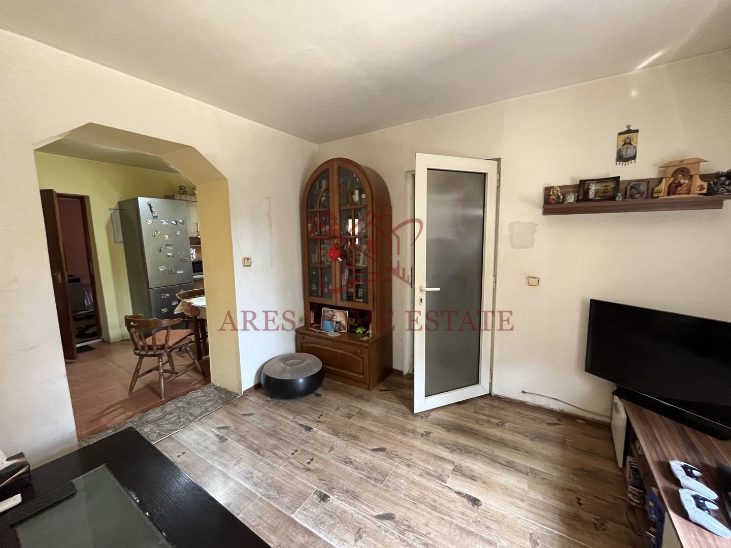 Casă individuală P+1+pod, pe piloni cu panouri solare - Poză 7