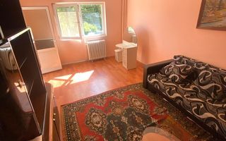 Etaj 1 Apartament 2Camere-Decomandat -Bloc din 1982-Nicolina 2 - Poză 1