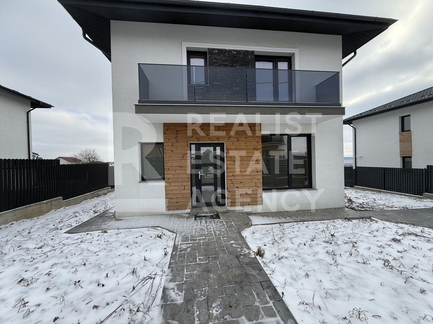 Casă individuală de vânzare, Valea Lupului, Iași - Poză 1