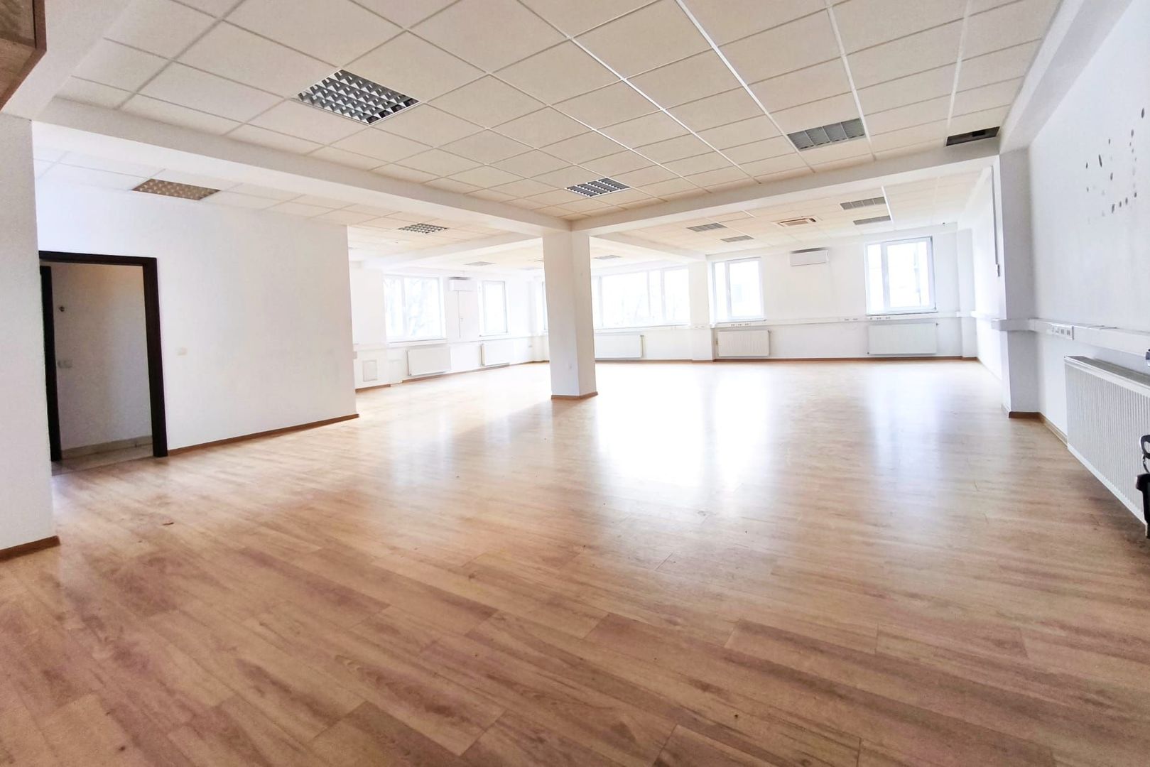 Spatiu birouri de inchiriat 140mp, Bd. Liviu Rebreanu - Poză 3